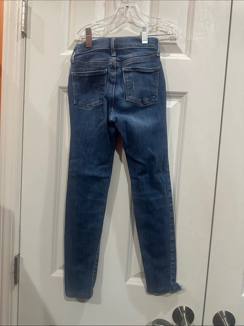 NWOT Old Navy Kids Dark Blue Distressed Skinny Jeans size 10